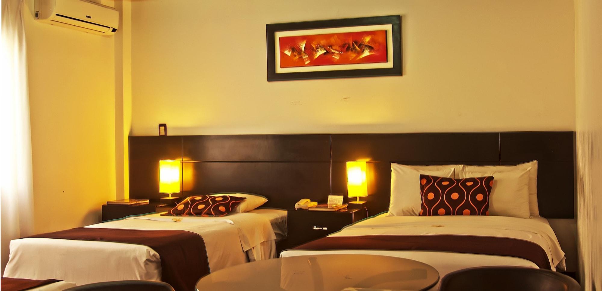 Hotel Ferre De Ville Lima Bagian luar foto