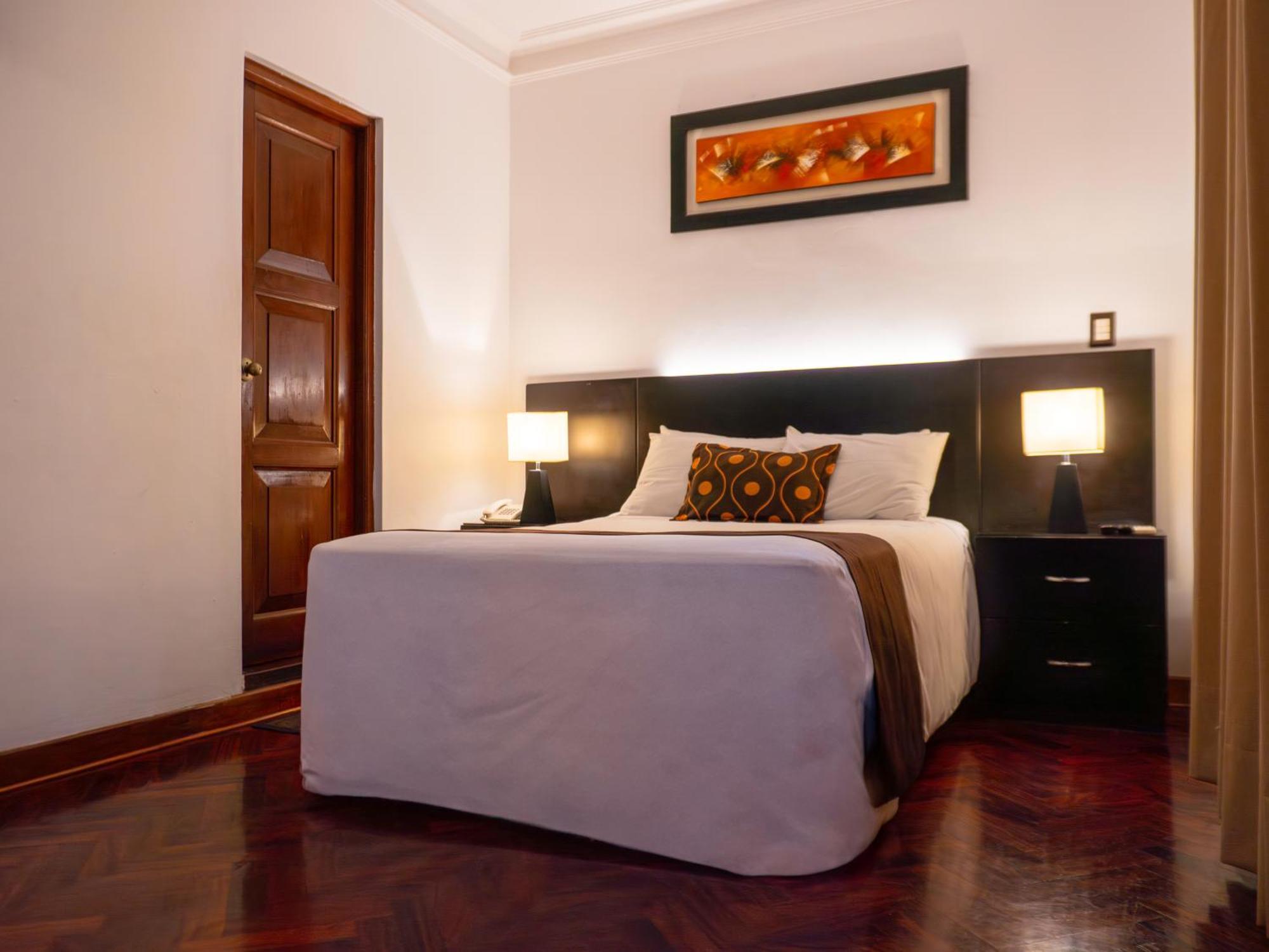 Hotel Ferre De Ville Lima Bagian luar foto