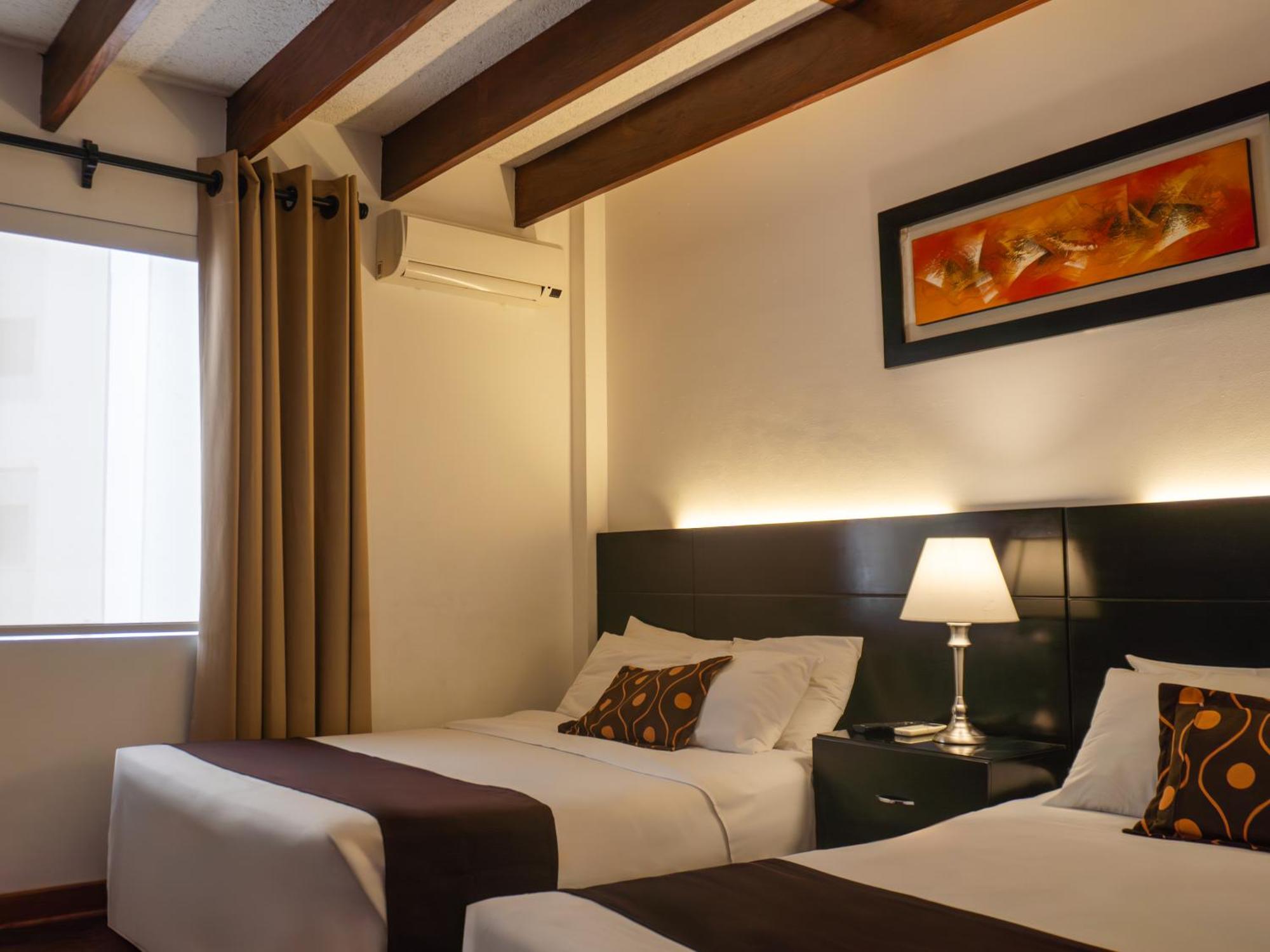 Hotel Ferre De Ville Lima Bagian luar foto