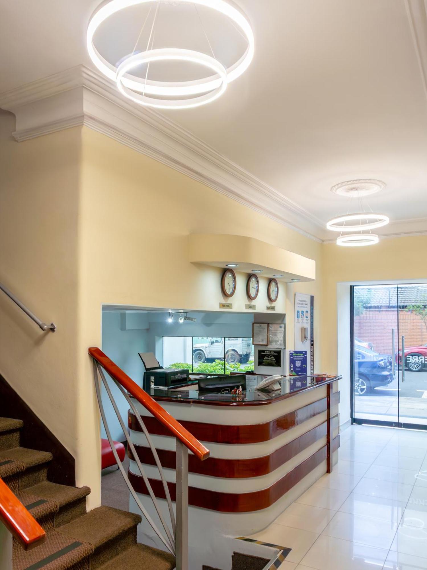 Hotel Ferre De Ville Lima Bagian luar foto