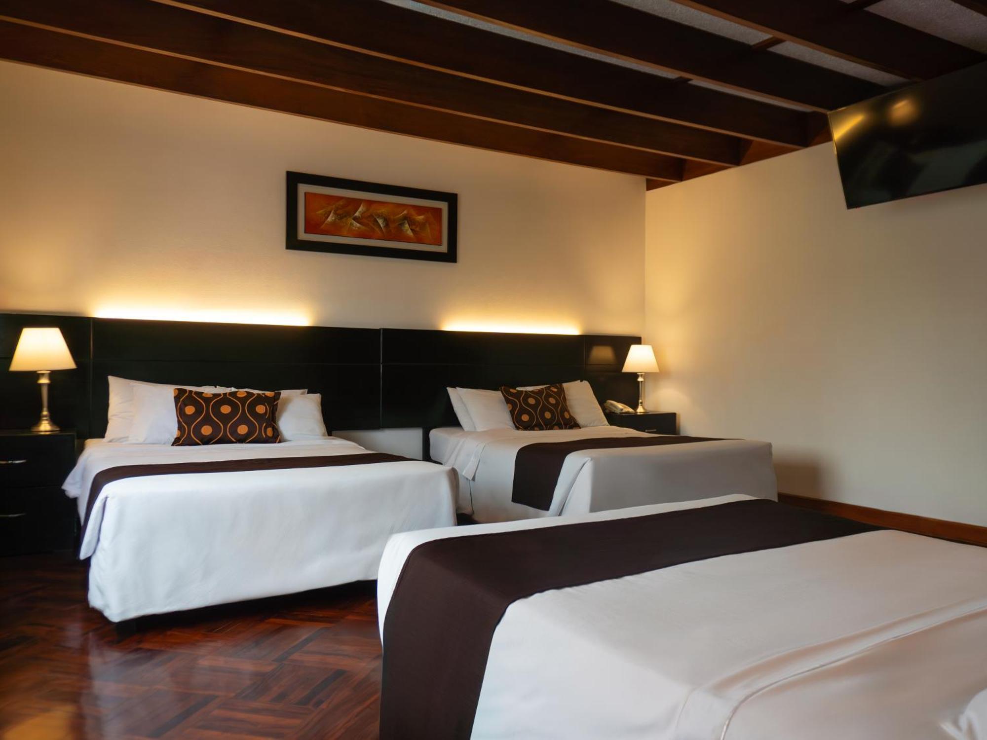 Hotel Ferre De Ville Lima Bagian luar foto