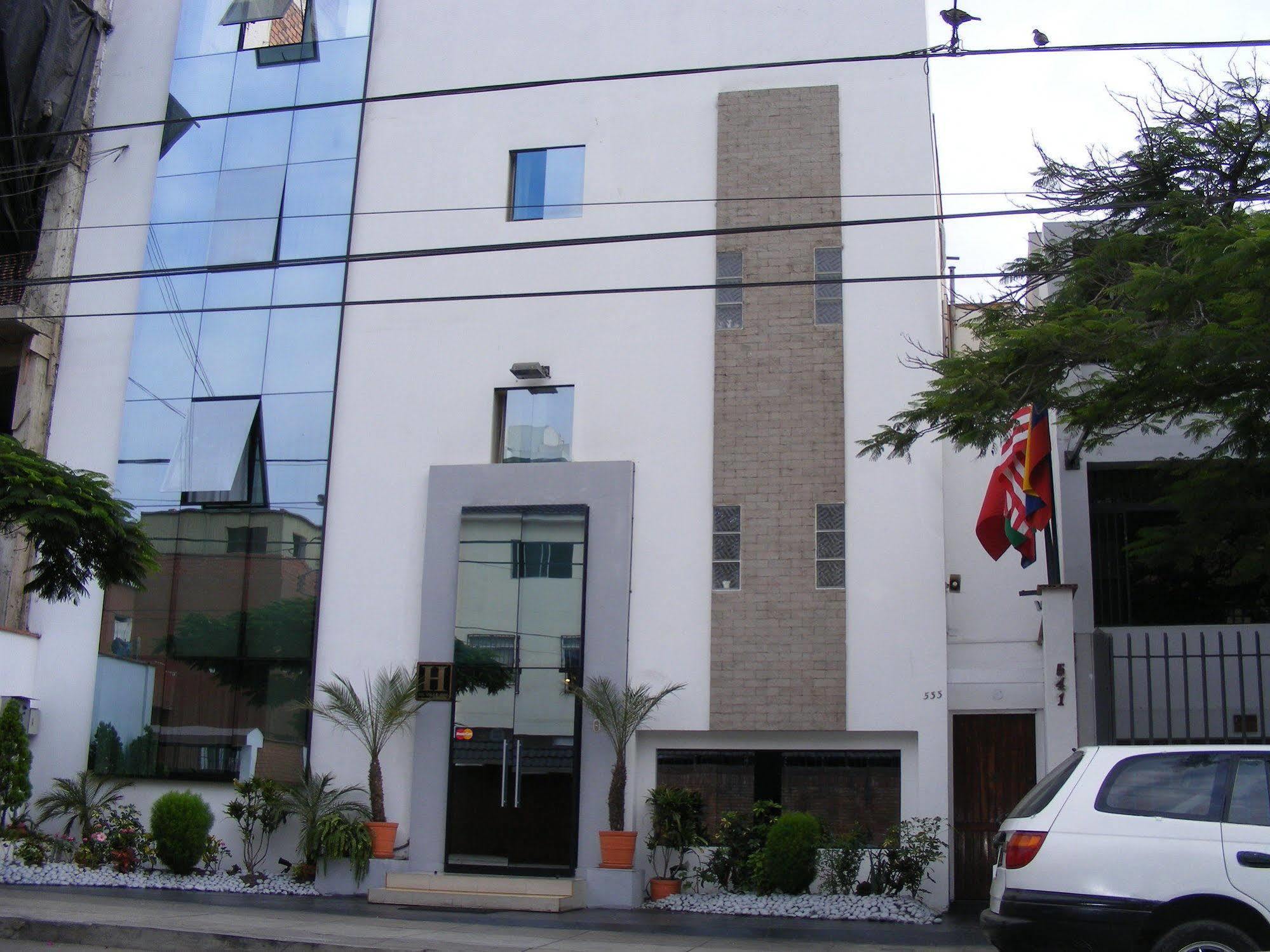 Hotel Ferre De Ville Lima Bagian luar foto